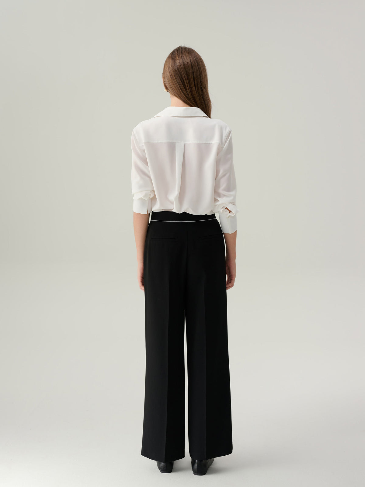 Dahlia Pleated Button 
Down Blouse