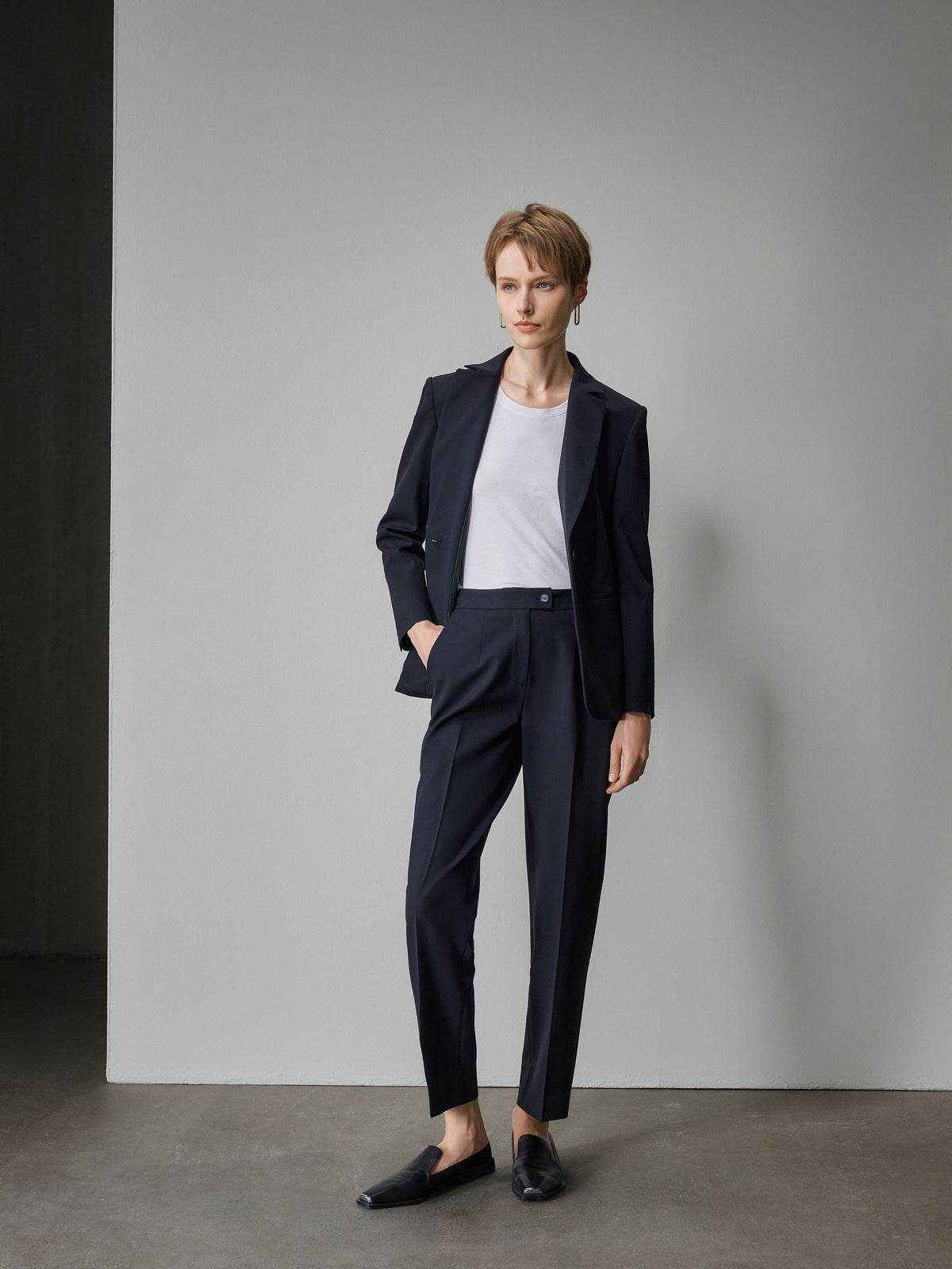 Annabelle Tailored Wool Blazer