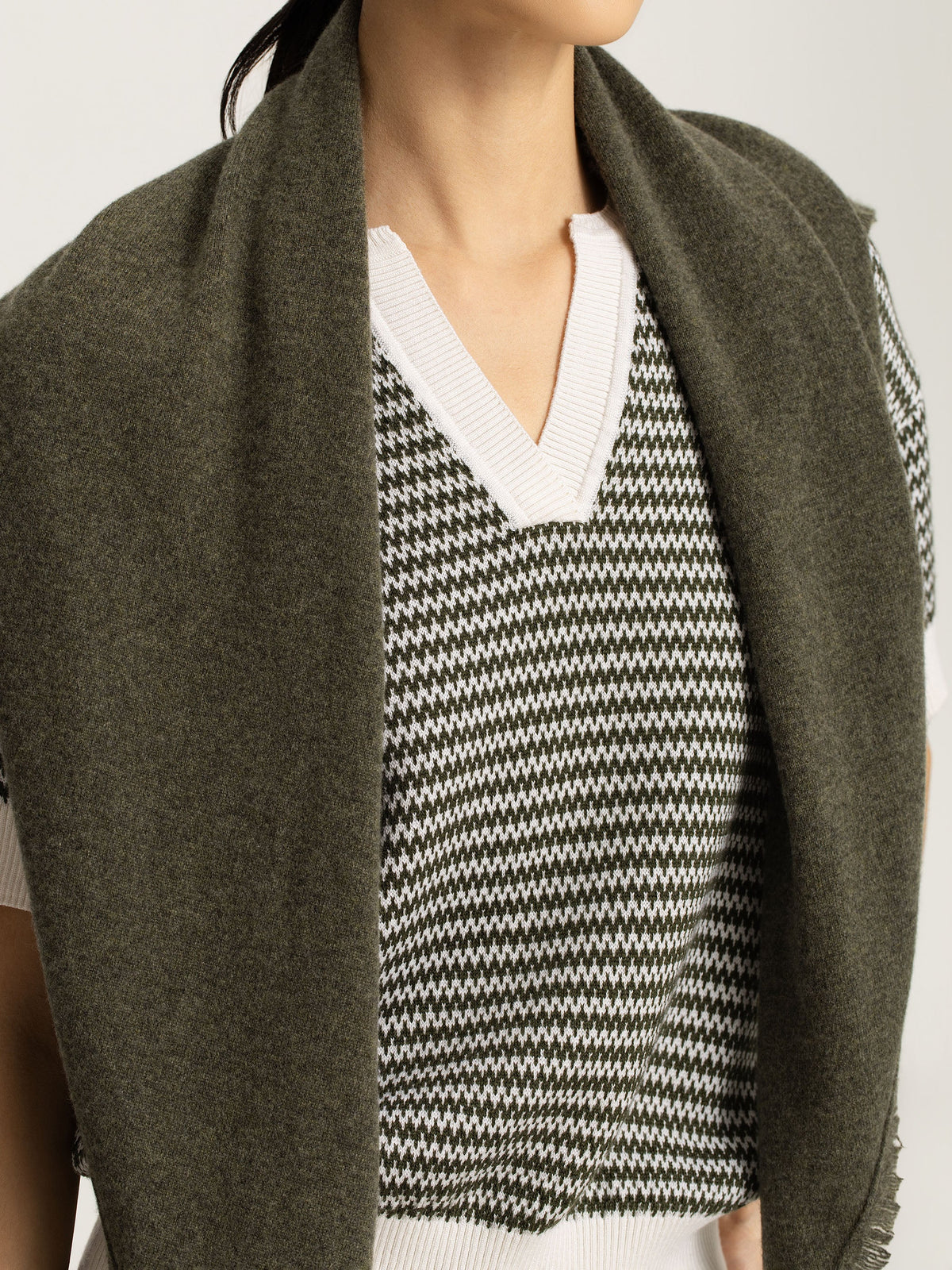 Langham Wool Cashmere Short Scarf