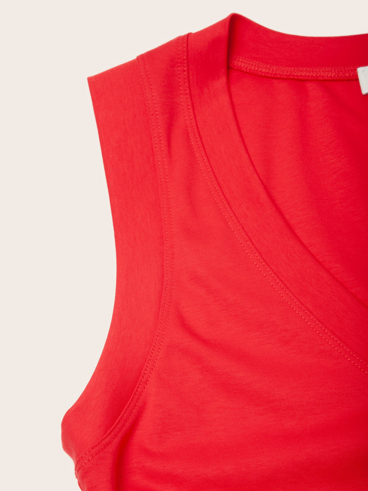 Mia Crimson Ruched Side V-Neck Sleeveless Tank